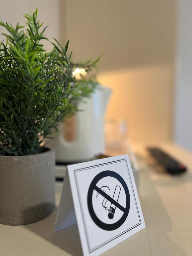 Hotel Pelikan キッツィンゲン エクステリア 写真